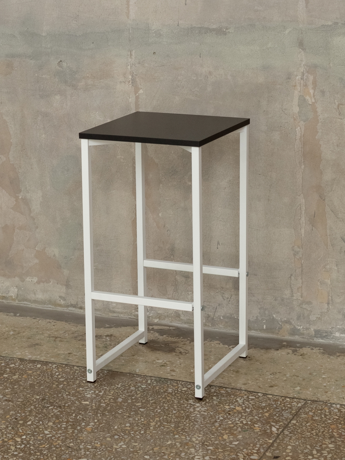 Барный стул табурет Борра белый/черный