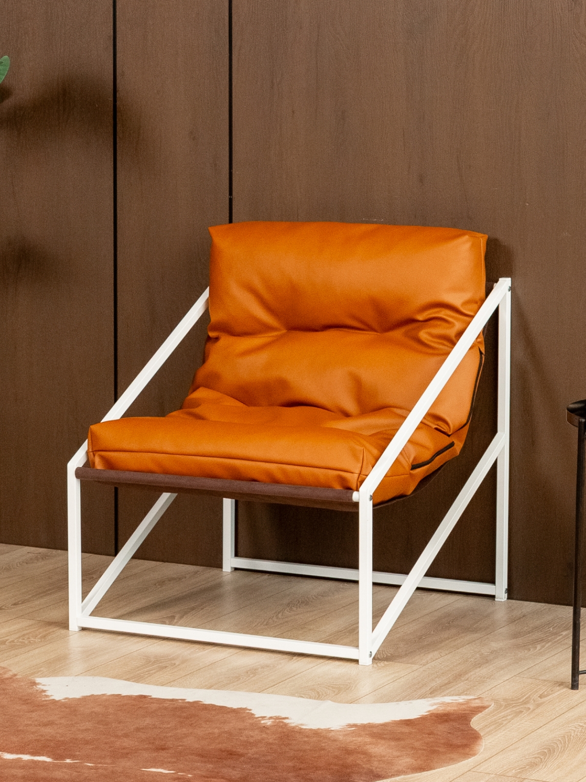 Кресло в стиле лофт Сена экокожа белый/коричневый