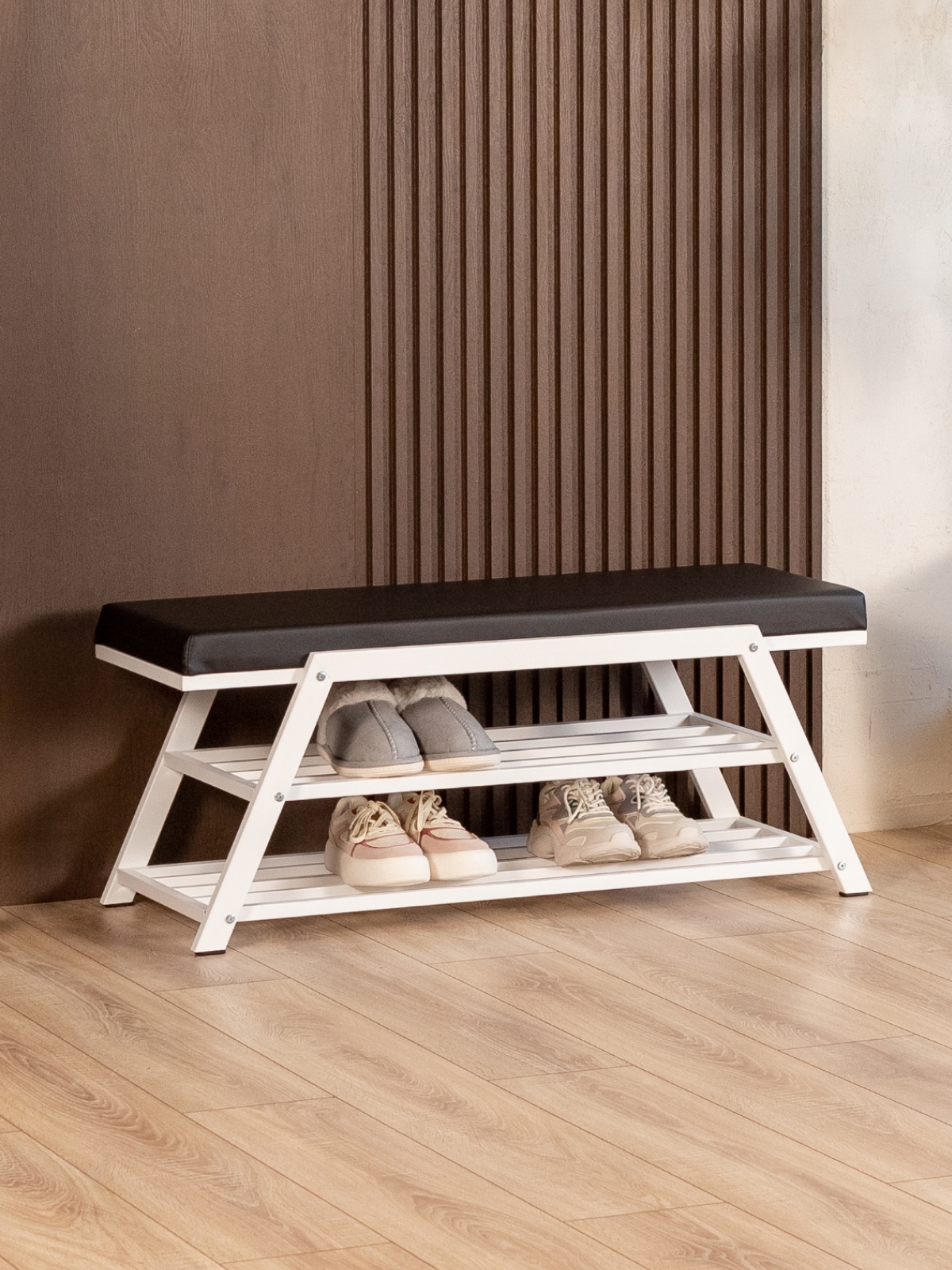 Обувница с мягким сиденьем экокожа Акера белый/черный