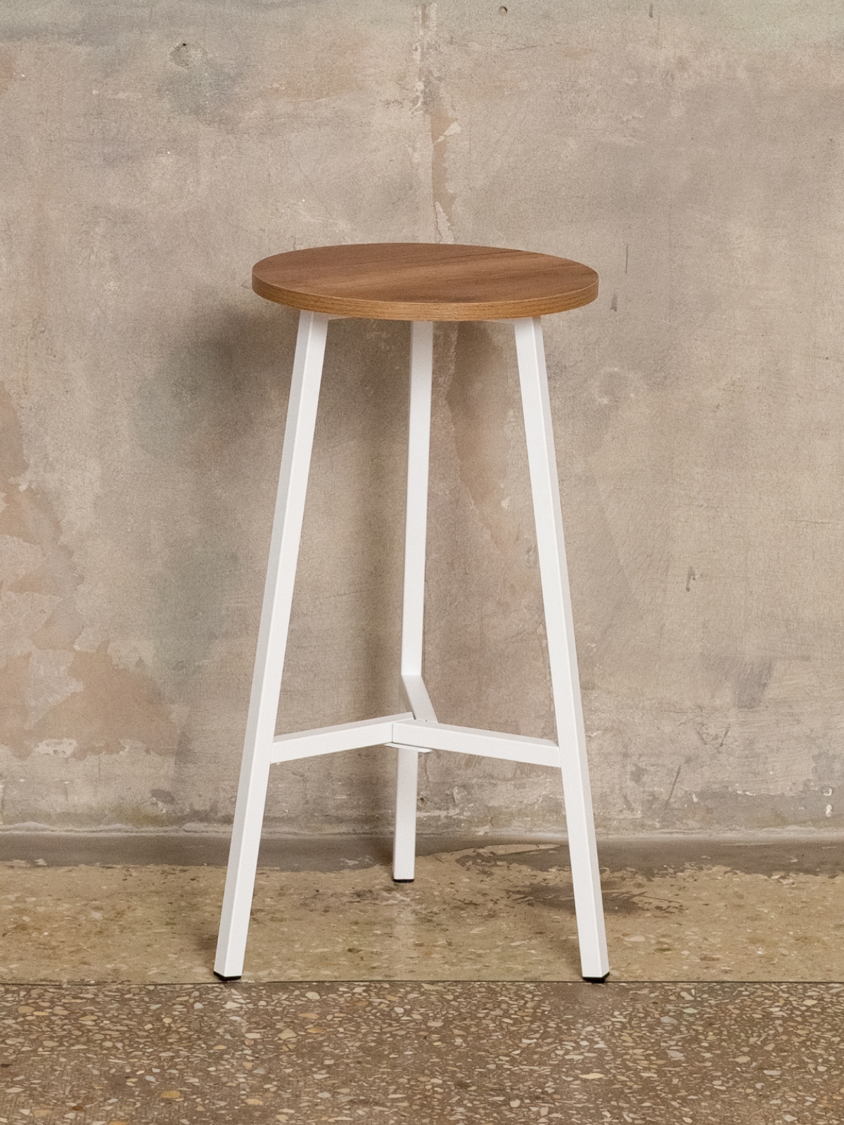 Полубарный стул табурет круглый лофт Эна белый/амаретто