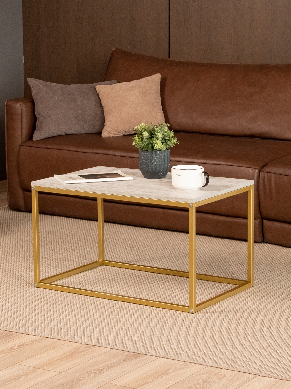 Журнальный столик Минчо золотой/кашемир