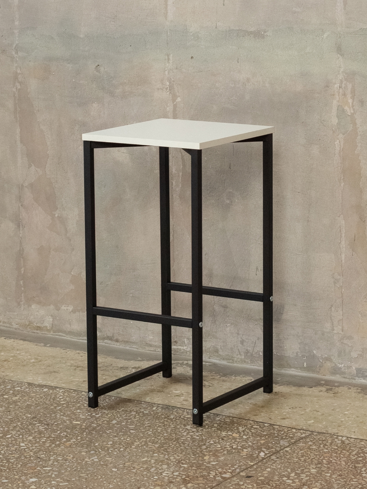 Барный стул табурет Борра черный/белый