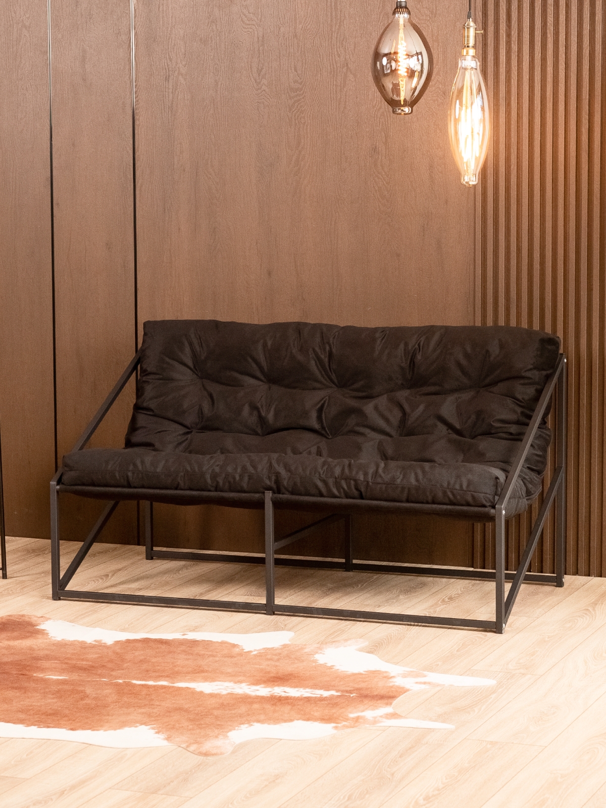 Диван металлический с мягкой подушкой Кирья велюр черный/черный