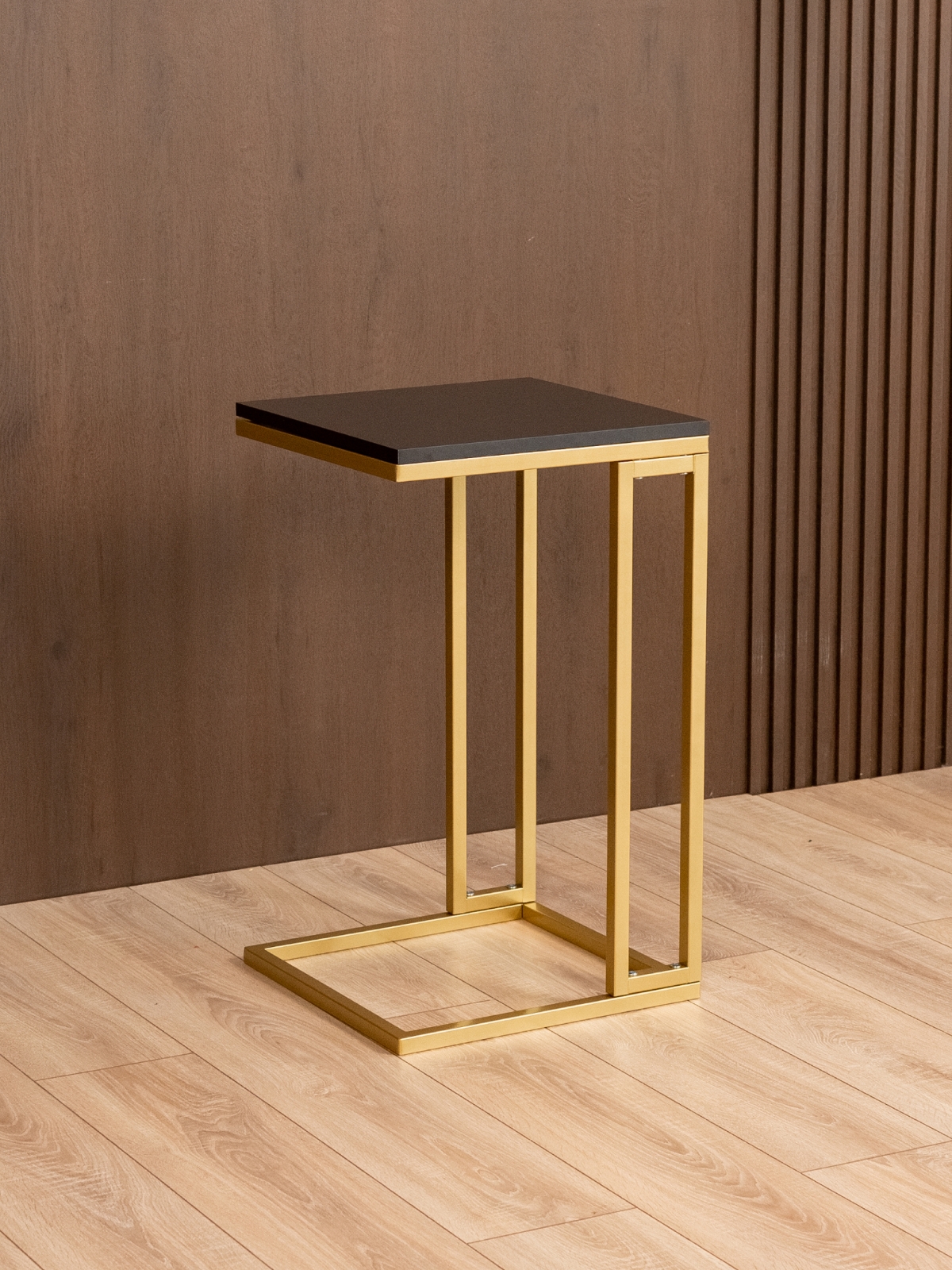 Приставной журнальный столик Римо золотой/черный