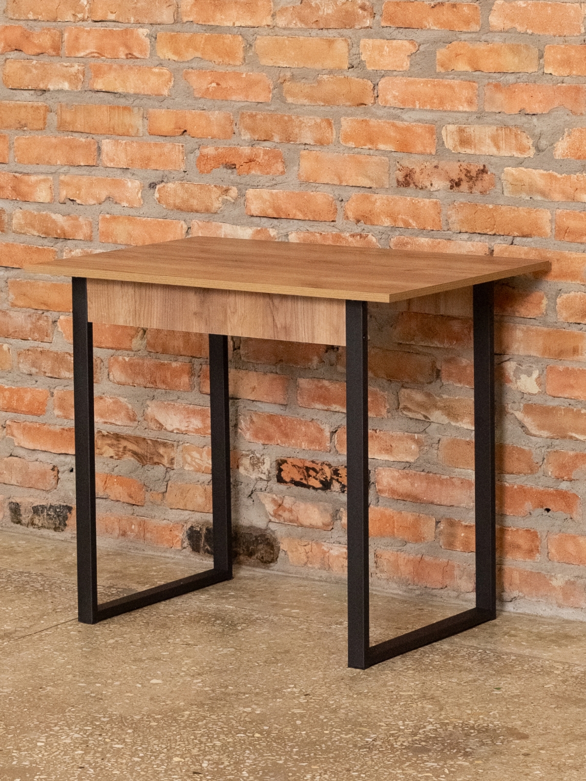 Обеденный стол Паку черный/амаретто