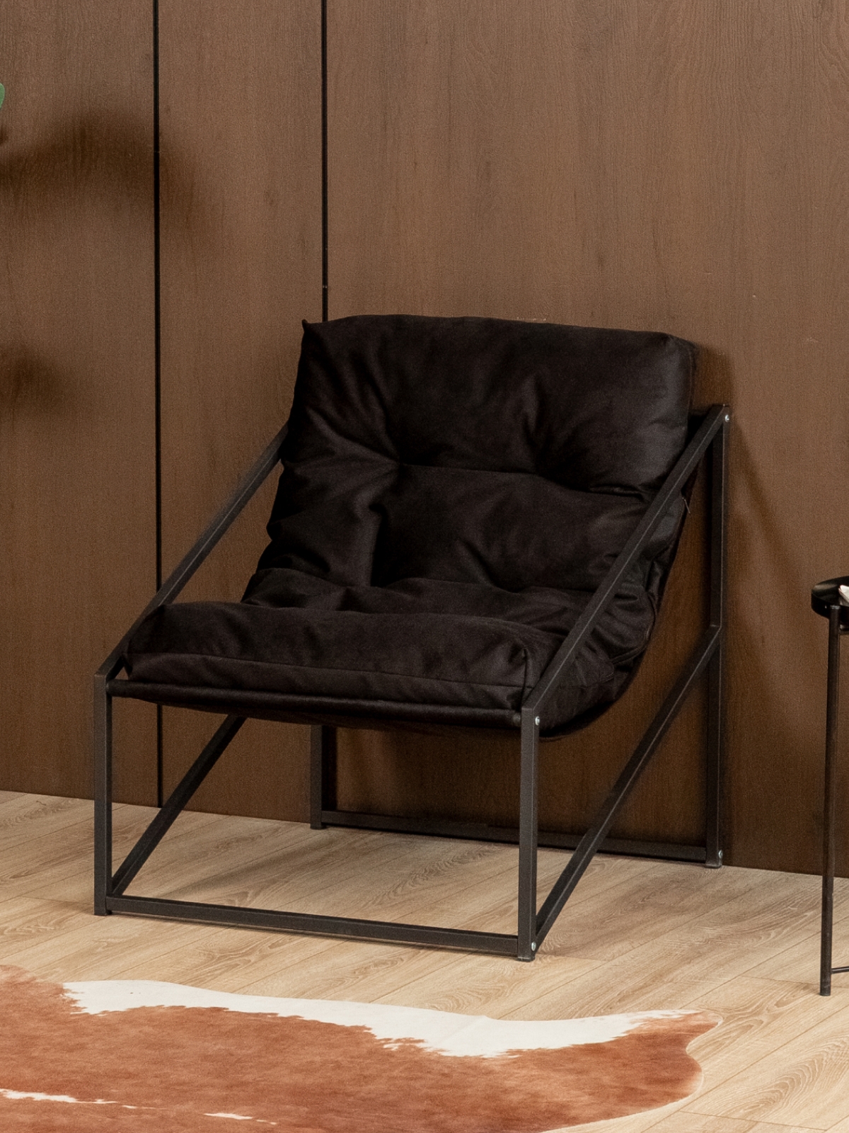 Кресло в стиле лофт Сена велюр черный/черный