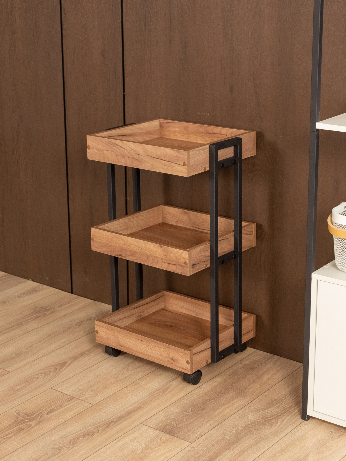 Тележка косметологическая на колесиках Ангара черный/амаретто