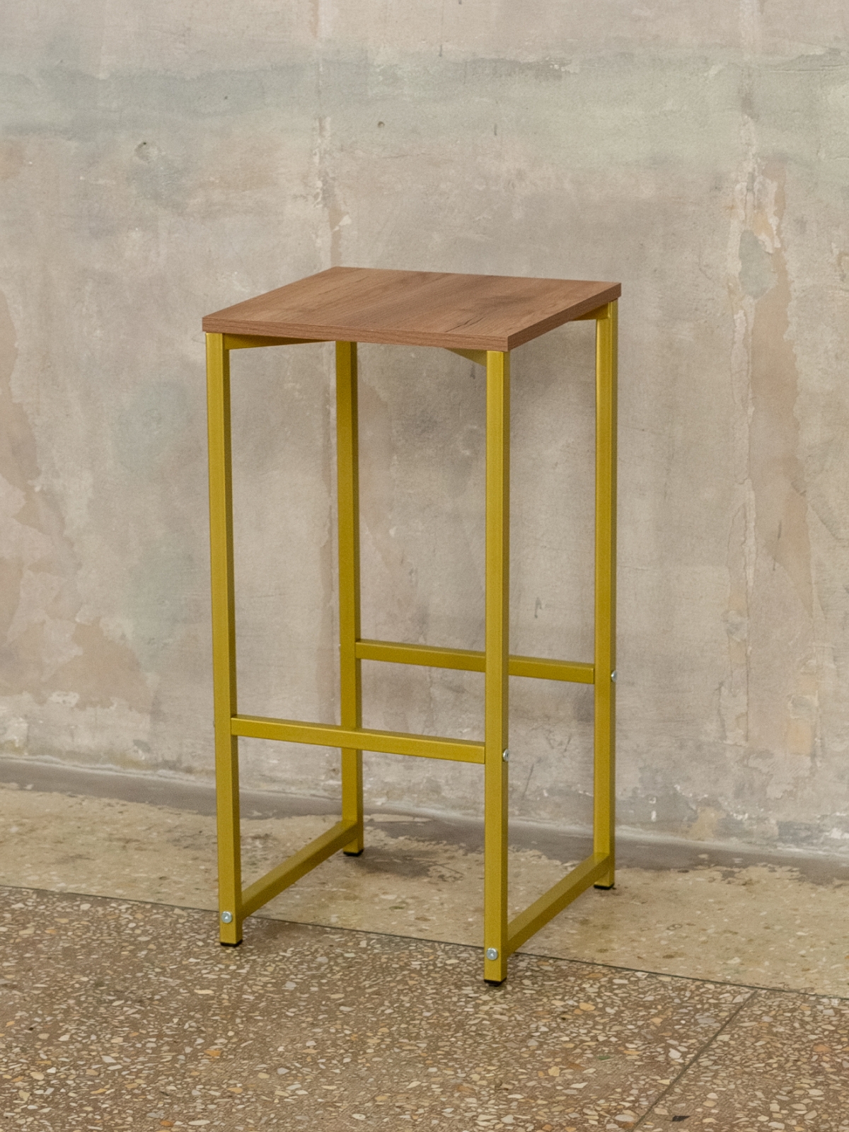 Барный стул табурет Борра золотой/амаретто